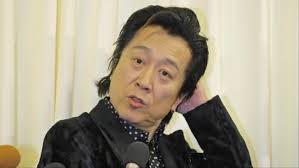 男と女はどちらが未練がましい？