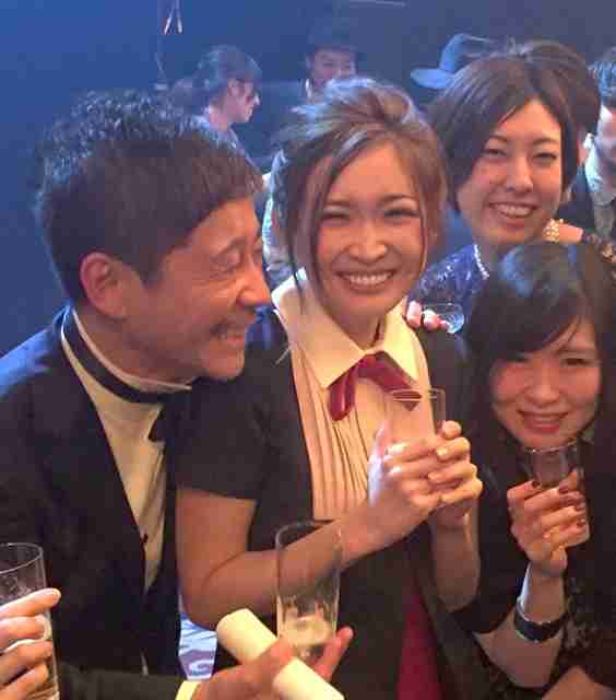 ゾゾタウン忘年パーティーで前澤友作社長が紗栄子と堂々交際宣言