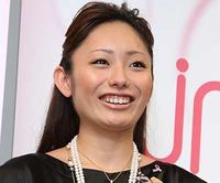 【衝撃写真流出】安藤美姫の娘ひまわりちゃんの写真が流出！真壁喜久夫に似すぎと話題 - NAVER まとめ