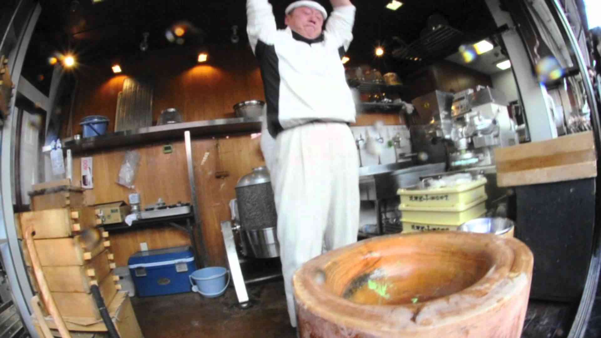 Fastest Mochi Making in Japan - YouTube