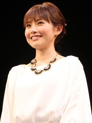 安倍なつみ、飯田圭織との不仲激白…同居時代は「すごい臭かった」