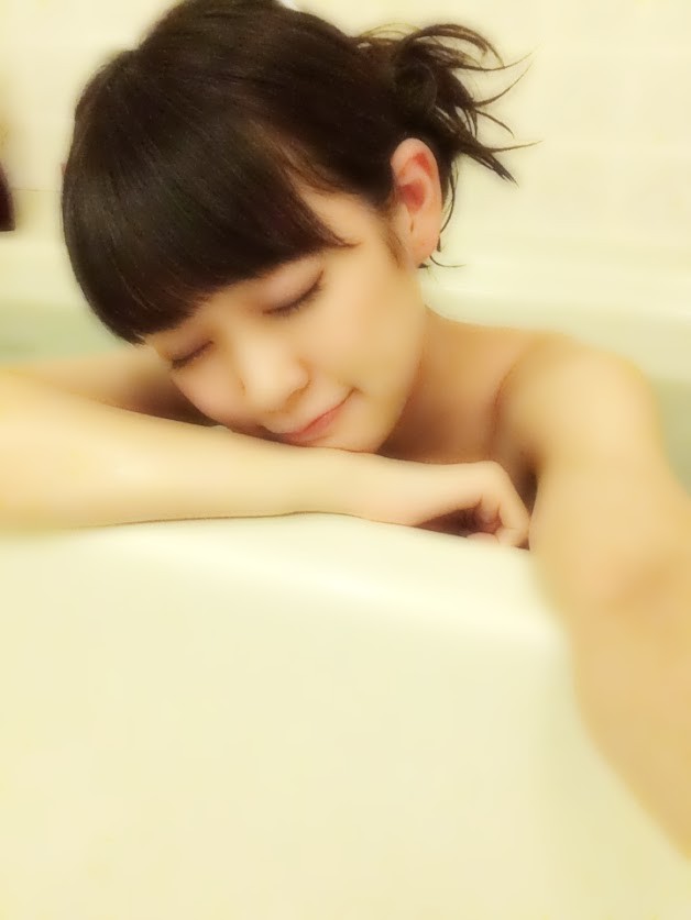 NMB48の渡辺美優紀のちゃぷちゃぷ写真、Google＋に入浴中撮影の3枚を公開。