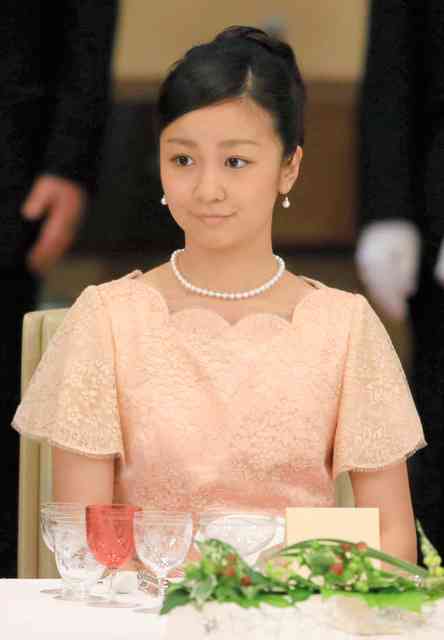 芸能人以外で魅力を感じる有名人は?