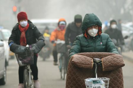 中国の大気汚染、最悪レベル超え…日本国土1.5倍の広範囲で