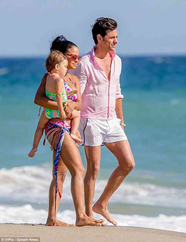 『フルハウス』ジェシーおじさんことジョン・ステイモス、人気誌で