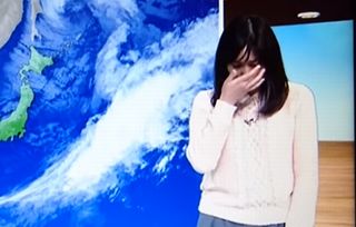 【放送事故】お天気お姉さん本番中に泣き出す　NHK山形、画面切り替わる