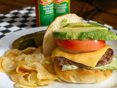 ビーフ100％でうまい！アボカドチーズバーガー [家族のお弁当レシピ] All About