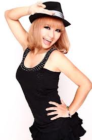 ギャル漫画家・浜田ブリトニー、元ホームレスから月収300万円の社長に