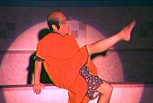 おもわず時代を感じさせる画像を貼りましょう
