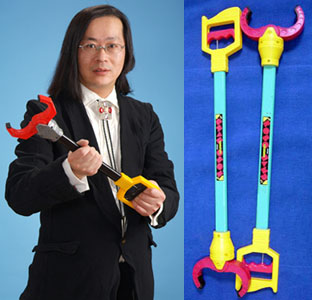 浜崎あゆみが胸の谷間&美脚をあらわにした写真がセクシーすぎると話題に「色っぽすぎ!」