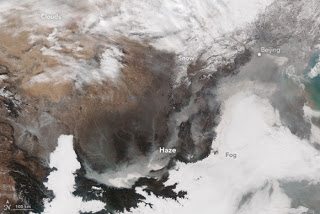 NASAが北京の大気汚染を宇宙から撮影した写真を公開！ヤバイ…