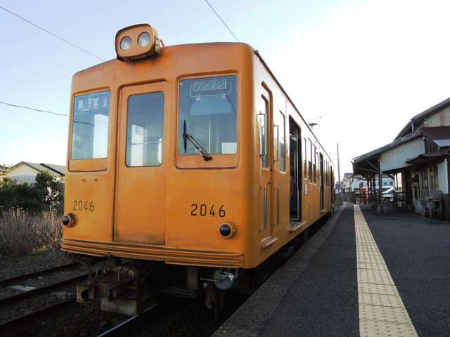 いやらしい？銚子電鉄に電飾車両　予算30万円で手作業