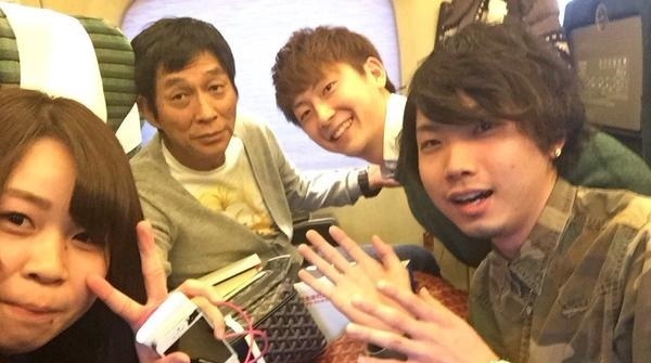 箸袋にもサイン、泣く子もあやす…明石家さんまの「ファンへの礼儀」が深い