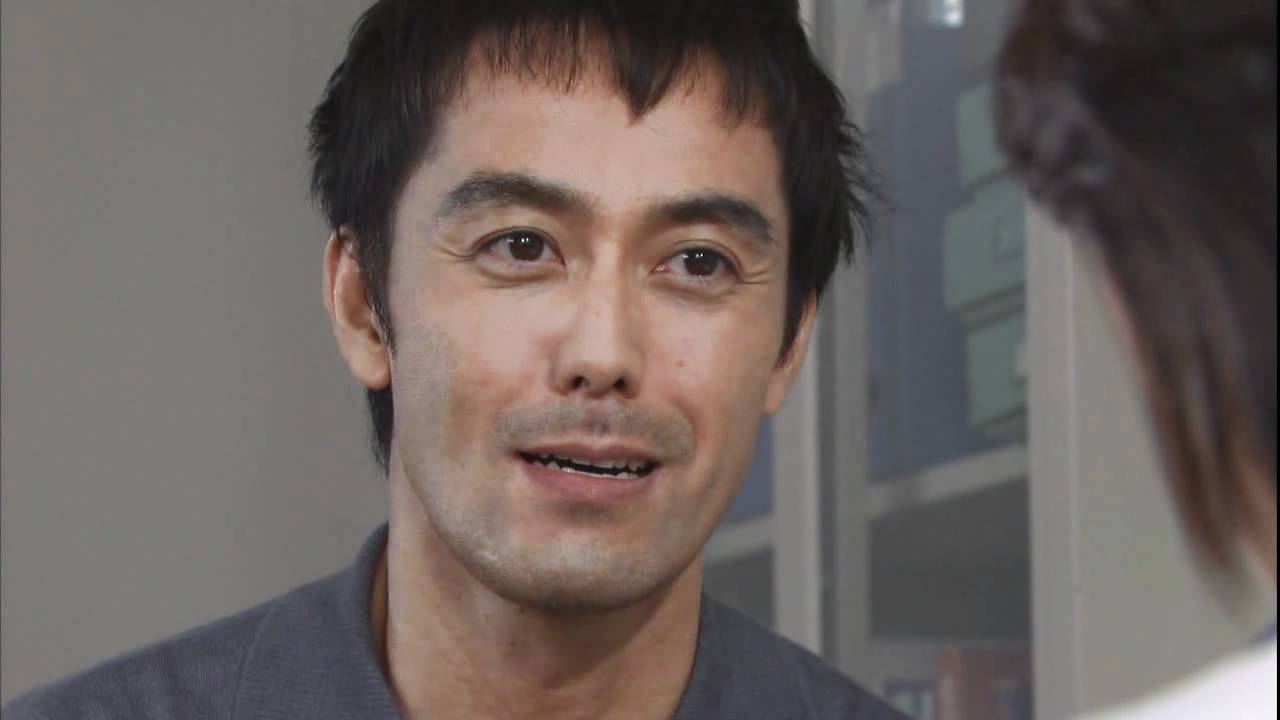 結婚できない男 「ぼかぁ　あなたが好きなんじゃないかな」 - YouTube