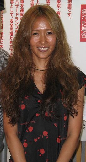 【SMAP】中居正広、木村拓哉への感謝コメント拒否していた！楽屋も1対4で別々