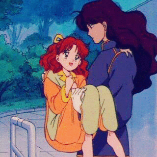 セーラームーン好きなひとー？