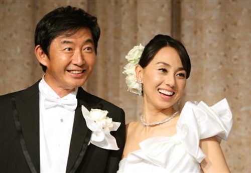 【画像】有名人の結婚式の画像トピ