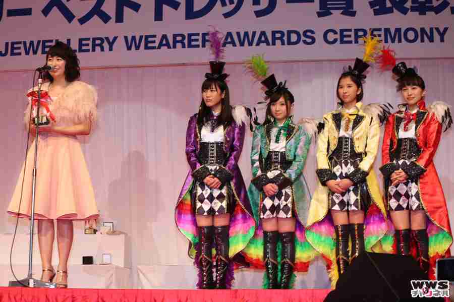 ももいろクローバーZの微妙すぎる演出に報道陣ら失笑