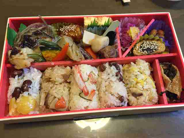 和食で埋めつくすトピ