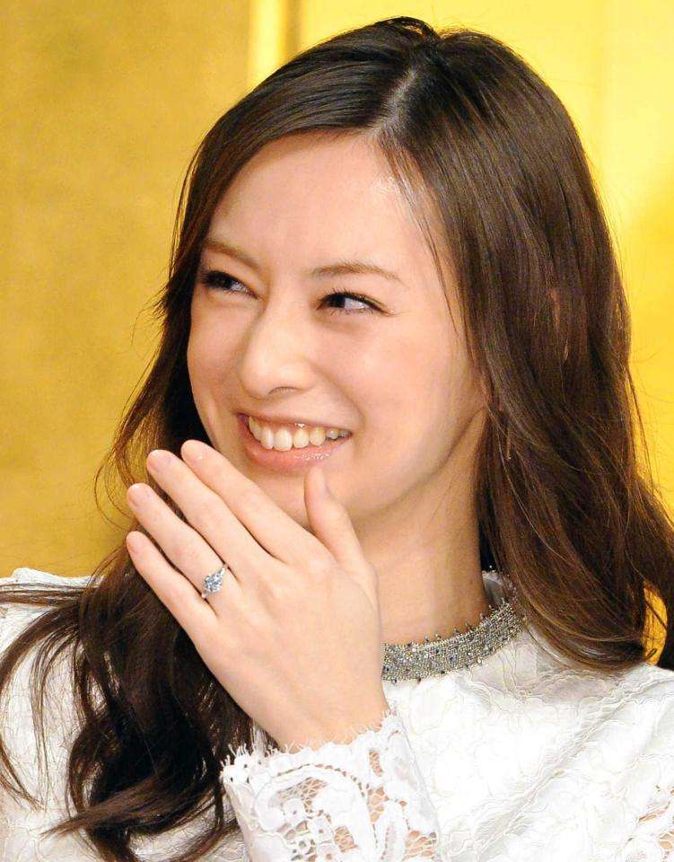 フン！お金があるから出来るのよ！と思う事