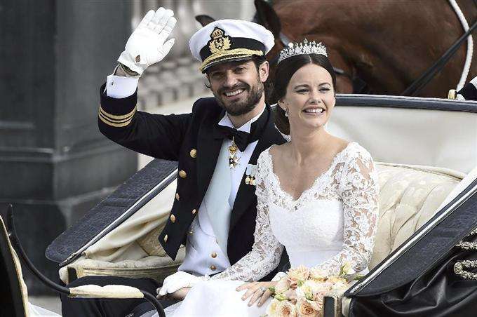 【画像】有名人の結婚式の画像トピ