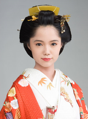 AKB48島崎遥香の鼻が以前と違うと話題に
