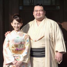琴奨菊ついに初賜杯！豪栄道破り、10年ぶり日本出身力士優勝