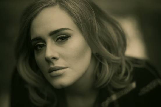アデル(Adele)がPSY超え最速でユーチューブ視聴回数10億回突破