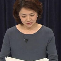 SMAP解散騒動　スマスマ生放送で西山アナの原稿を持つ手が尋常じゃなく震え過ぎでザワつく事案が発生 - NAVER まとめ