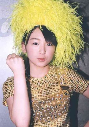 離れ目気味の人集まれ〜！