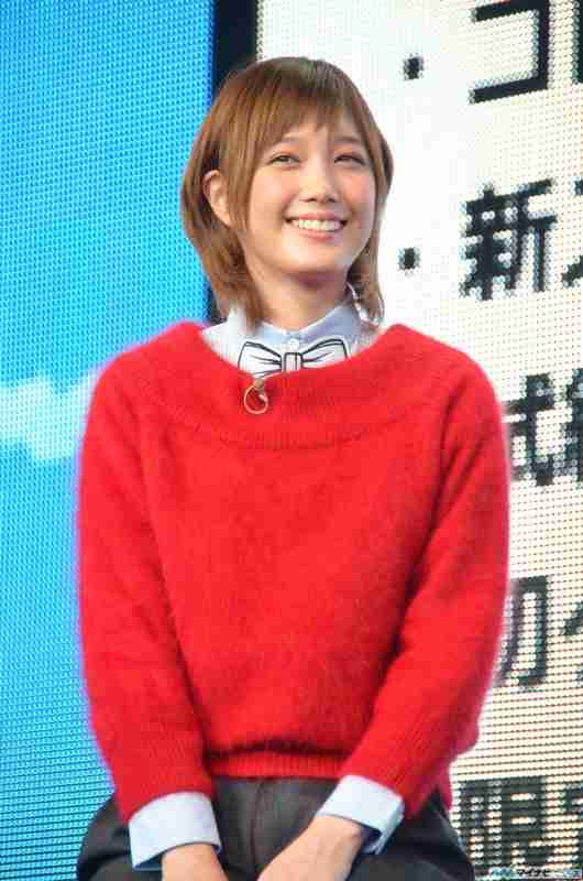 本田翼の「丸メガネ姿」が可愛すぎて破壊力ありすぎると話題に