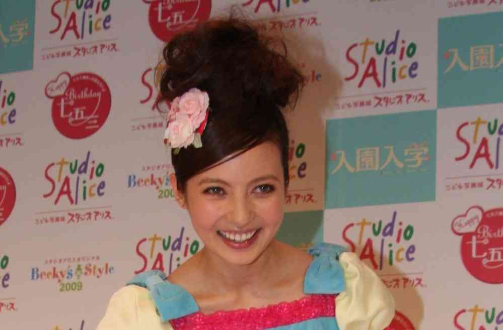 全文表示 | 「頼むからベッキーをかばわないで」 「騒動渦中」中居・ベッキーの番組共演報道が物議 : J-CASTニュース