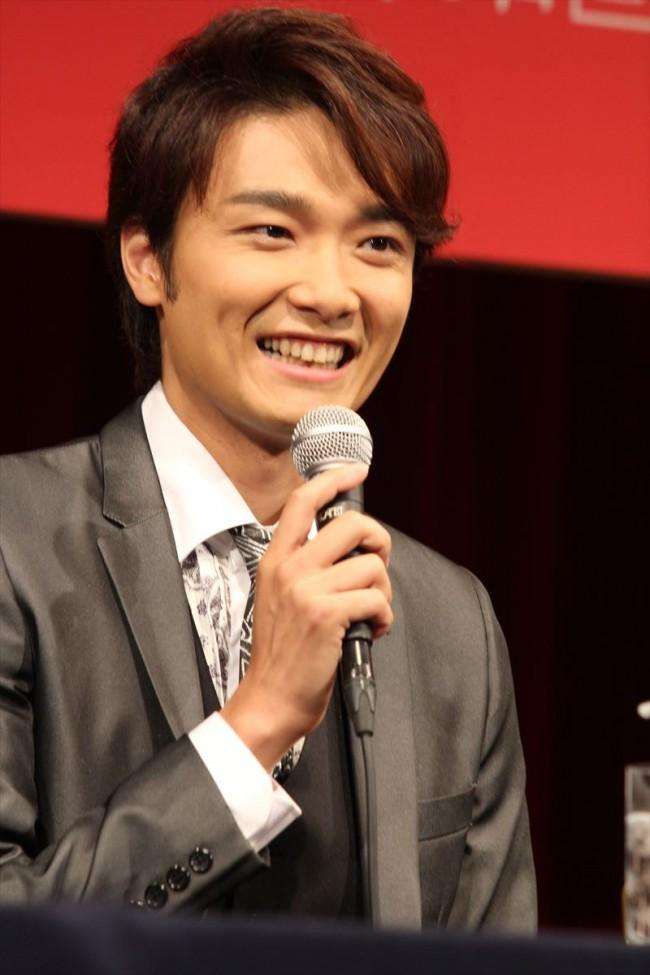 知念里奈、井上芳雄が熱愛！入籍濃厚　舞台上で熱烈なラブシーン