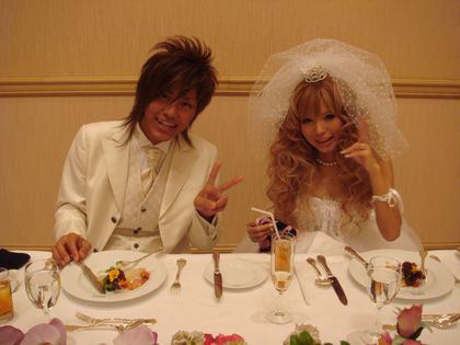 【画像】有名人の結婚式の画像トピ