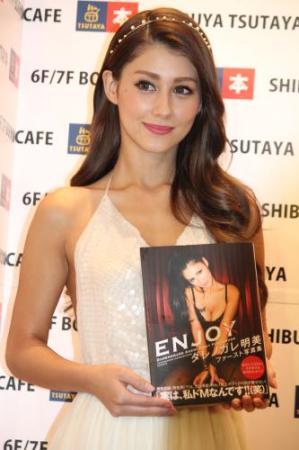ダレノガレ明美　ベッキー騒動で「迷惑してる」後釜狙いも宣言 （スポニチアネックス） - Yahoo!ニュース