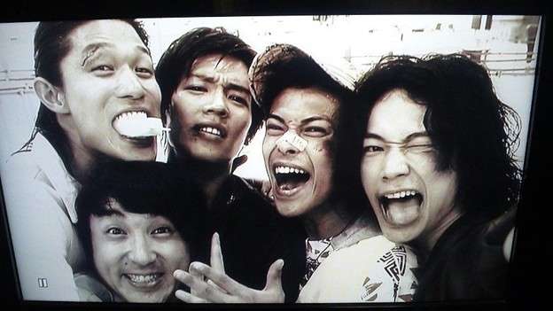 ウインクしてる芸能人の画像