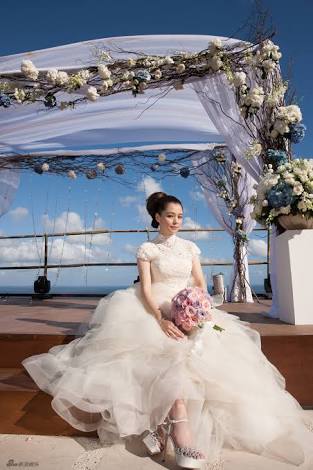 【画像】有名人の結婚式の画像トピ