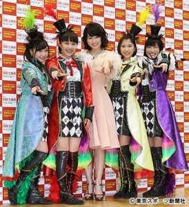 ももいろクローバーZの微妙すぎる演出に報道陣ら失笑 - ライブドアニュース