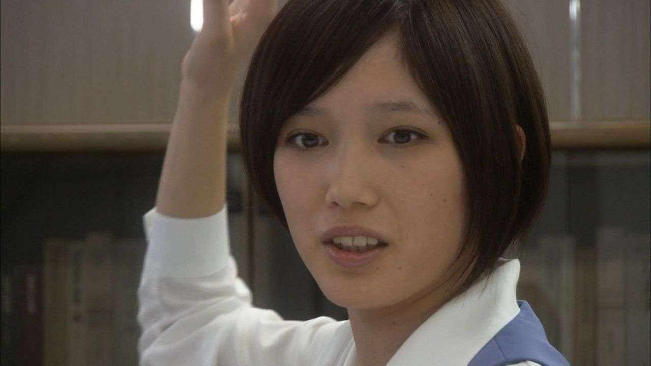本田翼の「丸メガネ姿」が可愛すぎて破壊力ありすぎると話題に