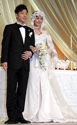 【画像】有名人の結婚式の画像トピ