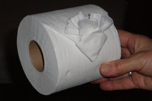 【細菌の温床】トイレの三角折り、マニキュア･･･良かれと思ってする行為が実は不潔！？ – しらべぇ ｜ 気になるアレを大調査ニュース！