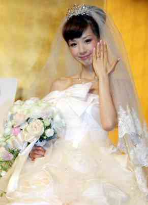 【画像】有名人の結婚式の画像トピ