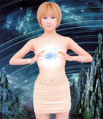 浜崎あゆみがスタイル抜群のビキニ姿の写真を投稿して話題に「夫婦揃ってナイスバディすぎる」