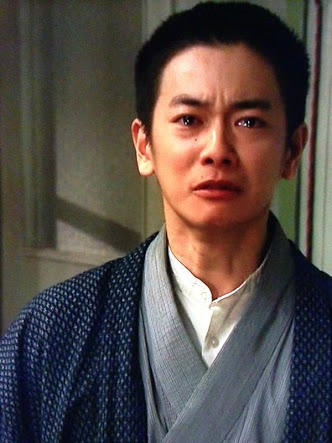 有名人の泣き顔の画像を貼るトピ