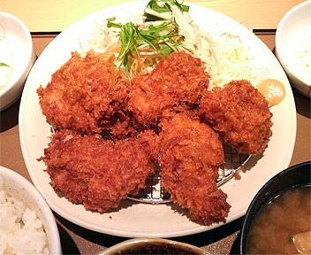 定食好きな人～！