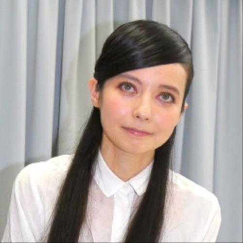 ベッキー、不倫交際報道後初の生番組も一切触れず （スポーツ報知） - Yahoo!ニュース