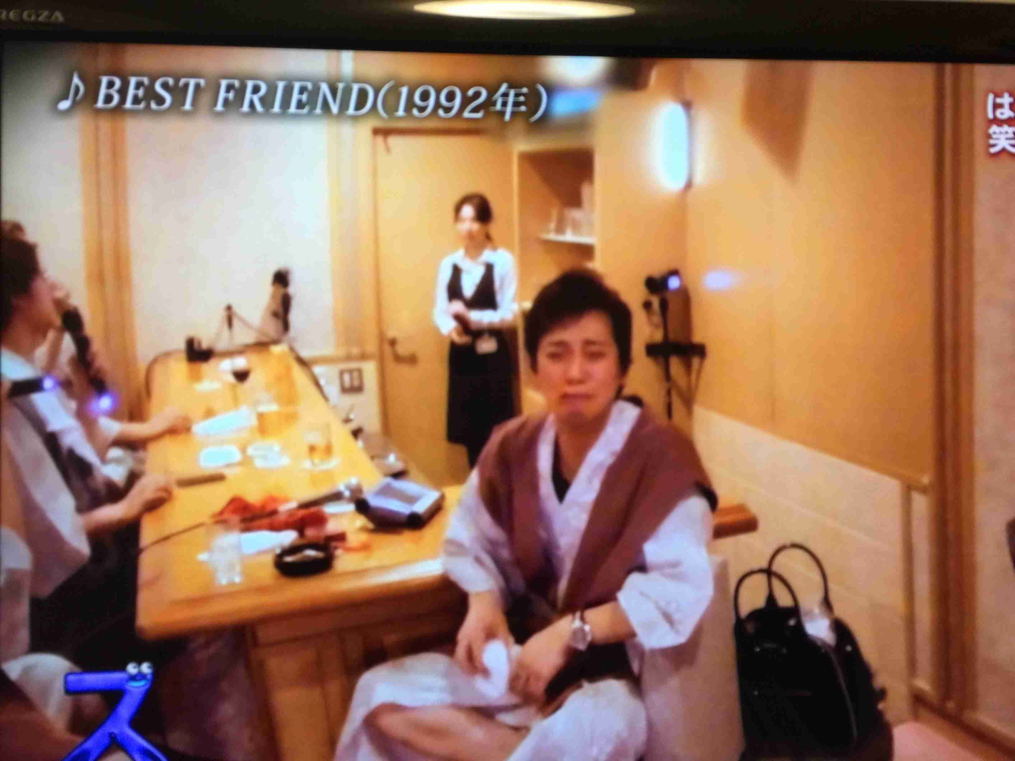 SMAP生出演でメッセージも、メンバー全員表情硬く…