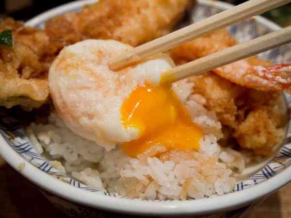 たまご料理を愉しむトピ