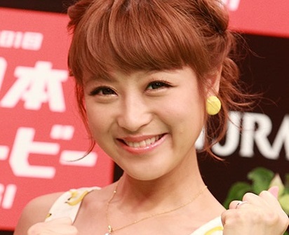 鈴木奈々「人妻っぽくなった?」暗色ロングヘア公開に反響殺到