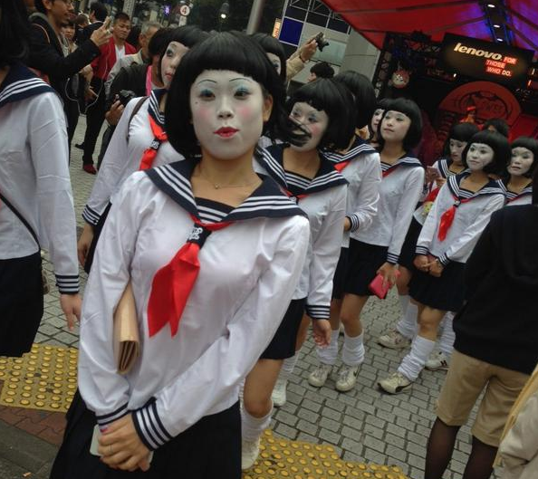 集団でいる画像を貼るトピ